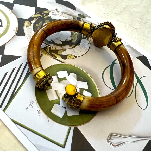 Anthropologie Tibetan Green Stone bangle bracelet - Picture 7 of 9